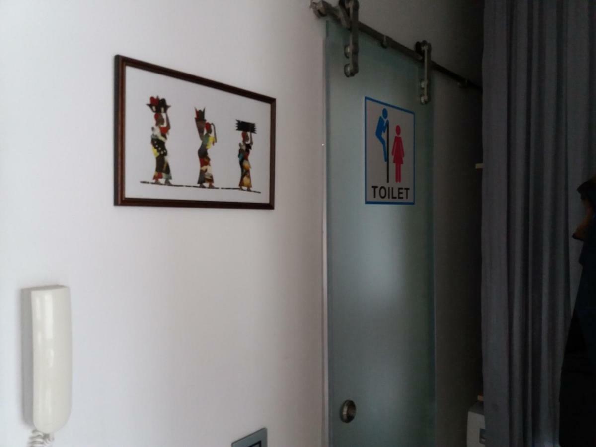 Apartament Bright At A Great Location *